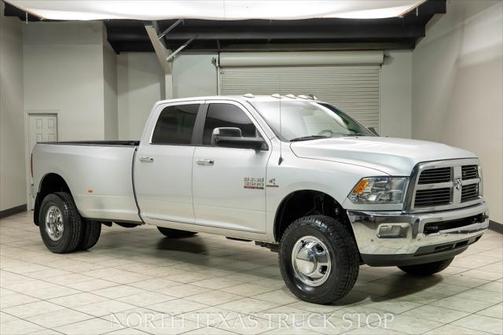 2018 RAM 3500 SLT Crew Cab 4x4 8' Box