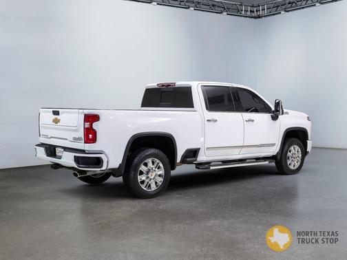 2024 Chevrolet Silverado 2500 High Country