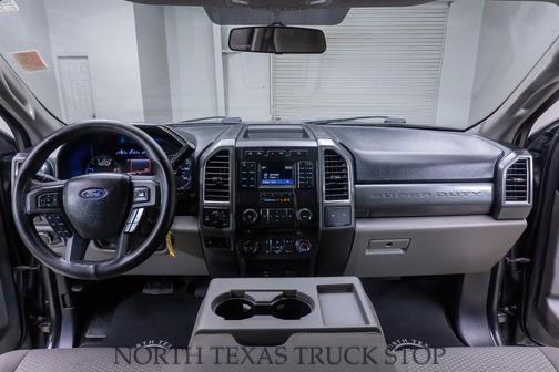 2017 Ford F-250 XLT