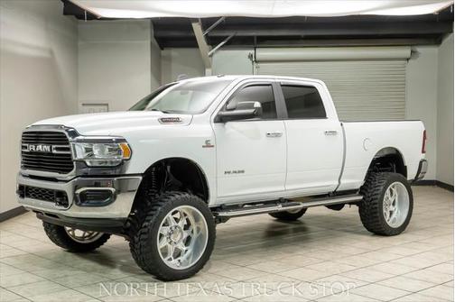 2019 RAM 2500 Big Horn Crew Cab 4x4 6'4' Box