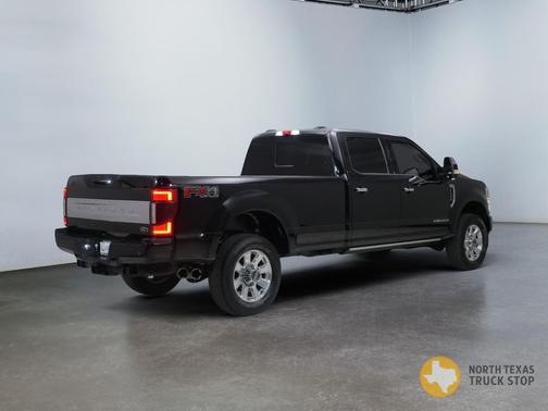 2022 Ford F-350 Platinum