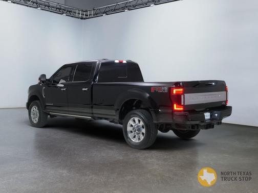 2022 Ford F-350 Platinum