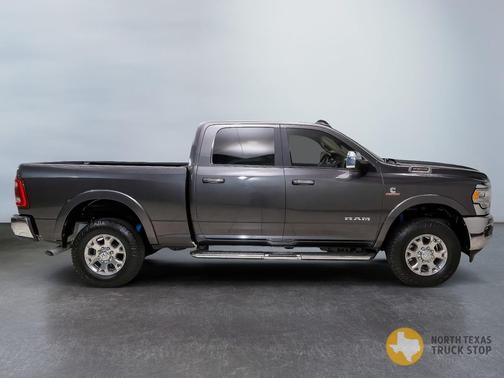 2021 RAM 2500 Laramie Crew Cab 4x4 6'4' Box