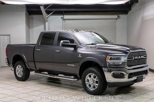 2021 RAM 2500 Laramie Crew Cab 4x4 6'4' Box