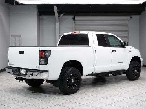 2012 Toyota Tundra Grade