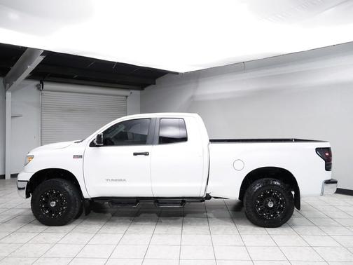 2012 Toyota Tundra Grade