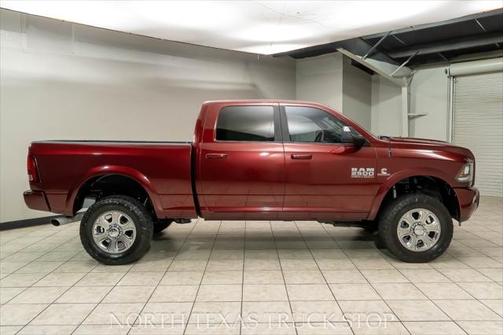 2018 RAM 2500 Laramie Crew Cab 4x4 6'4' Box