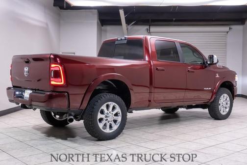 2019 RAM 2500 Laramie Crew Cab 4x4 6'4' Box