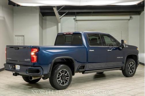 2022 Chevrolet Silverado 2500 High Country
