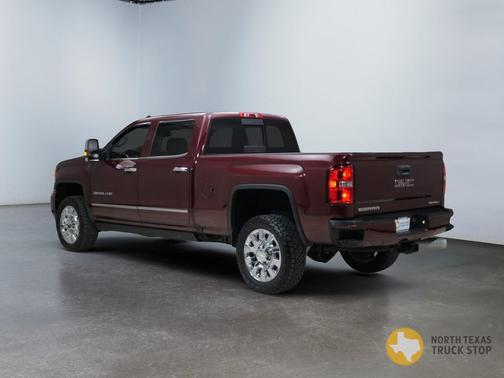 2016 GMC Sierra 2500 Denali