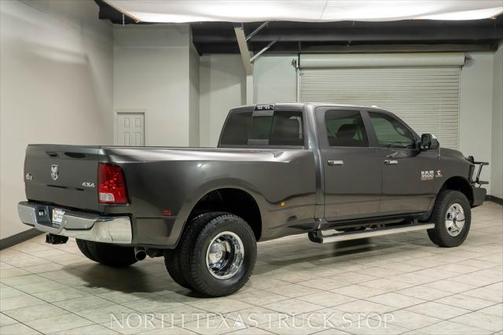 2018 RAM 3500 Big Horn Crew Cab 4x4 8' Box