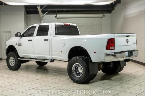 2018 RAM 3500 Tradesman Crew Cab 4x4 8' Box