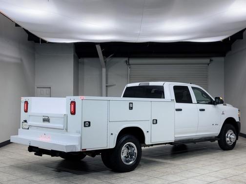 2022 RAM 3500 Tradesman/SLT/Laramie/Limited