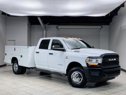 2022 RAM 3500 Tradesman/SLT/Laramie/Limited
