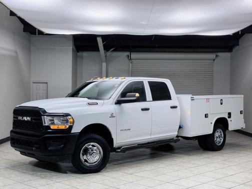 2022 RAM 3500 Tradesman/SLT/Laramie/Limited