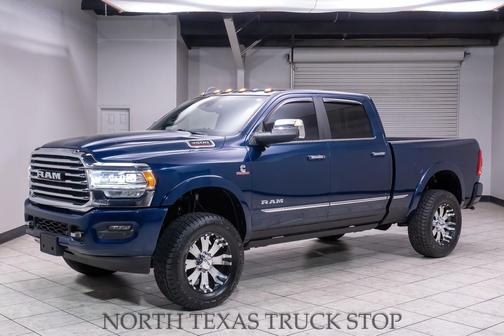 2019 RAM 3500 Limited Crew Cab 4x4 6'4' Box