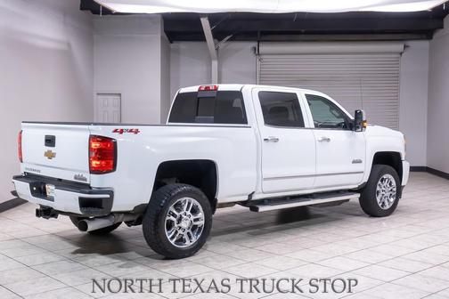 2019 Chevrolet Silverado 2500 High Country