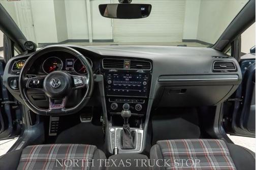 2018 Volkswagen Golf GTI 2.0T S 4-Door