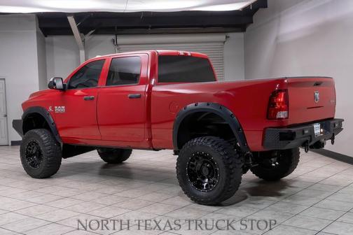 2017 RAM 2500 Tradesman Crew Cab 4x4 6'4' Box