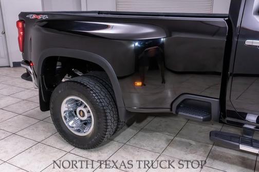 2023 Chevrolet Silverado 3500 LTZ