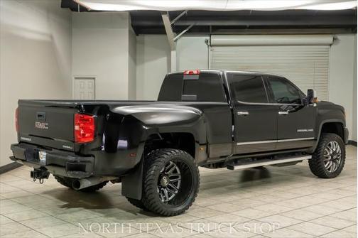 2018 GMC Sierra 3500 Denali