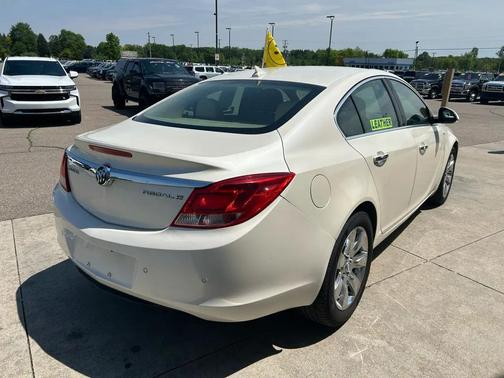 White 2012 Buick Regal Turbo - Premium 1