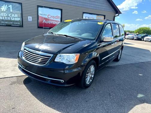 2014 Chrysler Town & Country Touring-L
