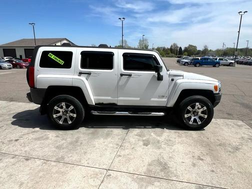2006 Hummer H3 Base