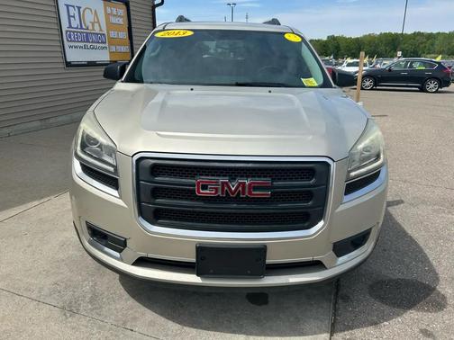 Tan 2013 GMC Acadia SLE-2