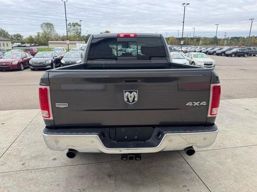 2016 RAM 1500 Laramie