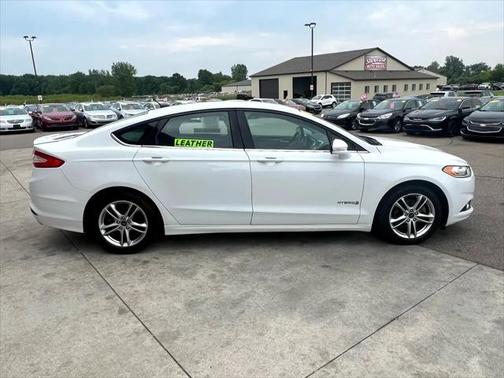 2016 Ford Fusion Hybrid SE