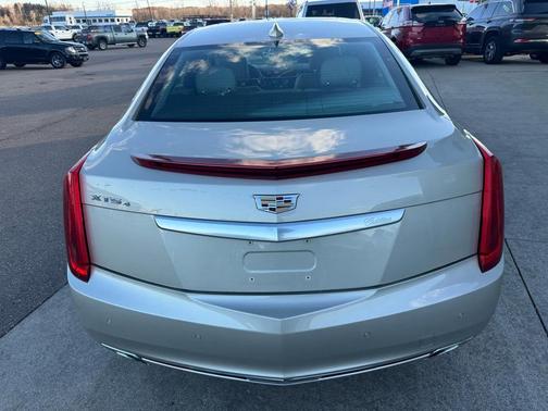2016 Cadillac XTS Luxury