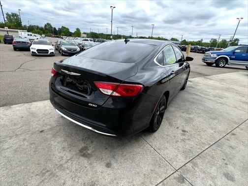 2016 Chrysler 200 Limited