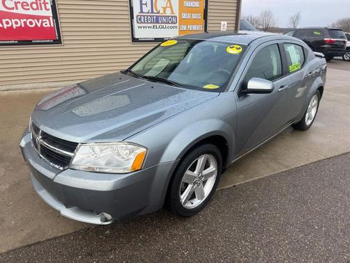 2010 Dodge Avenger R/T
