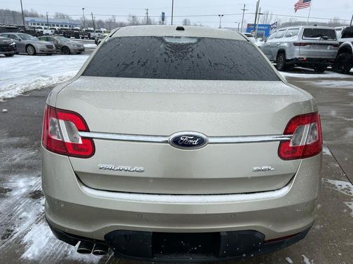 2011 Ford Taurus SEL