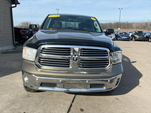 2014 RAM 1500 SLT