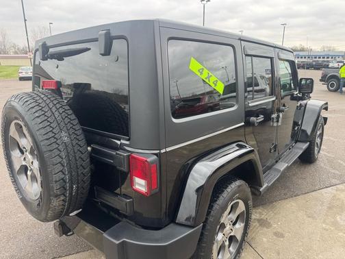 2017 Jeep Wrangler Unlimited Sahara