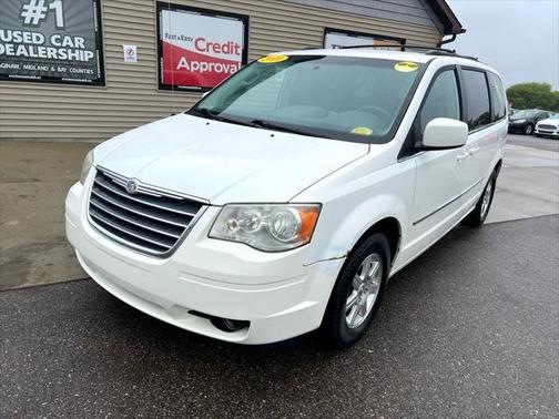 2010 Chrysler Town & Country Touring