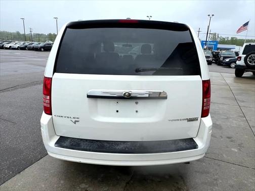 2010 Chrysler Town & Country Touring