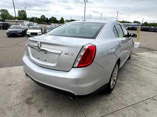 2012 Lincoln MKS Base