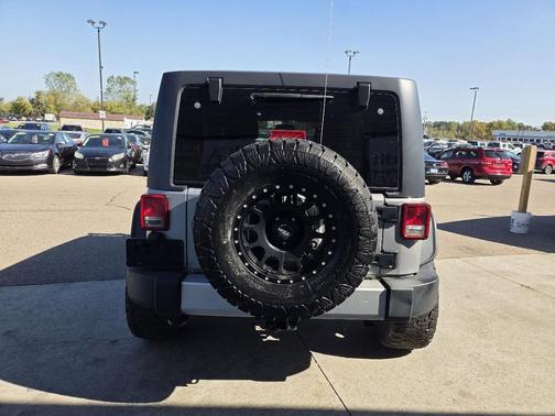 2014 Jeep Wrangler Unlimited Sahara