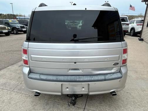 Ingot Silver Metallic 2016 Ford Flex SE