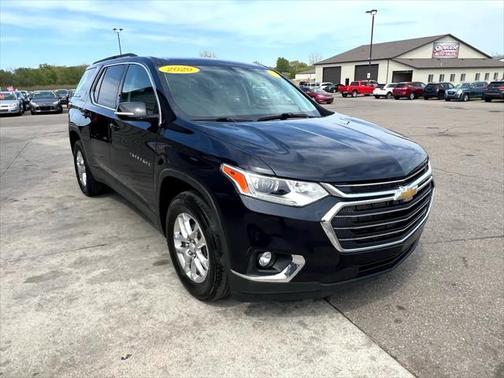 2020 Chevrolet Traverse LT Cloth