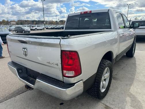 2014 RAM 1500 SLT
