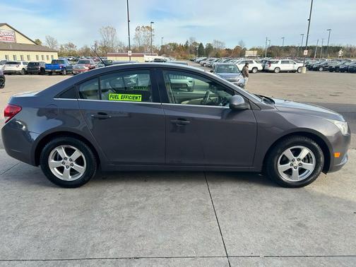 2011 Chevrolet Cruze 2LT