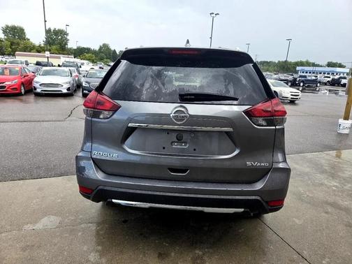 2018 Nissan Rogue SV