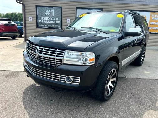 2013 Lincoln Navigator Base