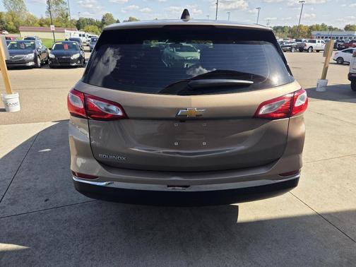 2018 Chevrolet Equinox LS