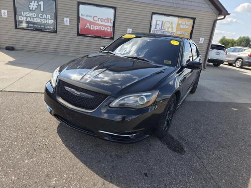 2013 Chrysler 200 S