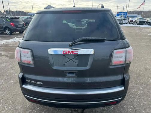 2013 GMC Acadia SLE-2